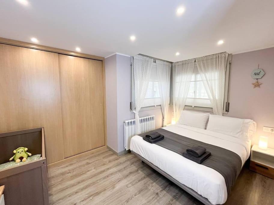 Casco Antiguo, Balcon Vistas, 10Pax+3Parking Apartman Andorra la Vella Kültér fotó