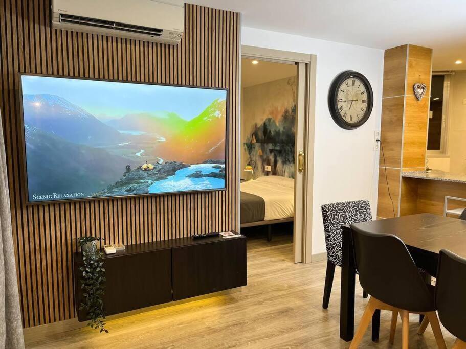 Casco Antiguo, Balcon Vistas, 10Pax+3Parking Apartman Andorra la Vella Kültér fotó