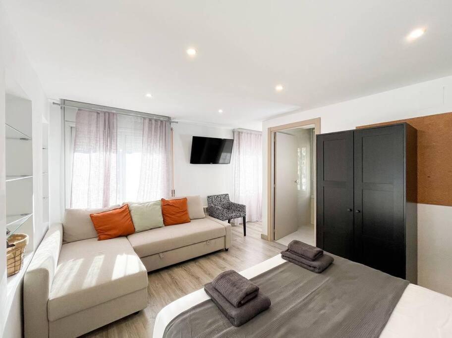 Casco Antiguo, Balcon Vistas, 10Pax+3Parking Apartman Andorra la Vella Kültér fotó